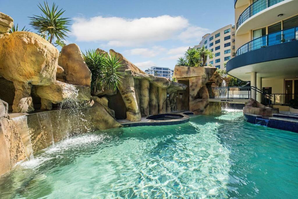 Gem In The Heart Of Mooloolaba - Landmark Resort Exterior photo